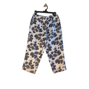 Allison Taylor petite 100% silk, black and white floral print crop pants size 6
